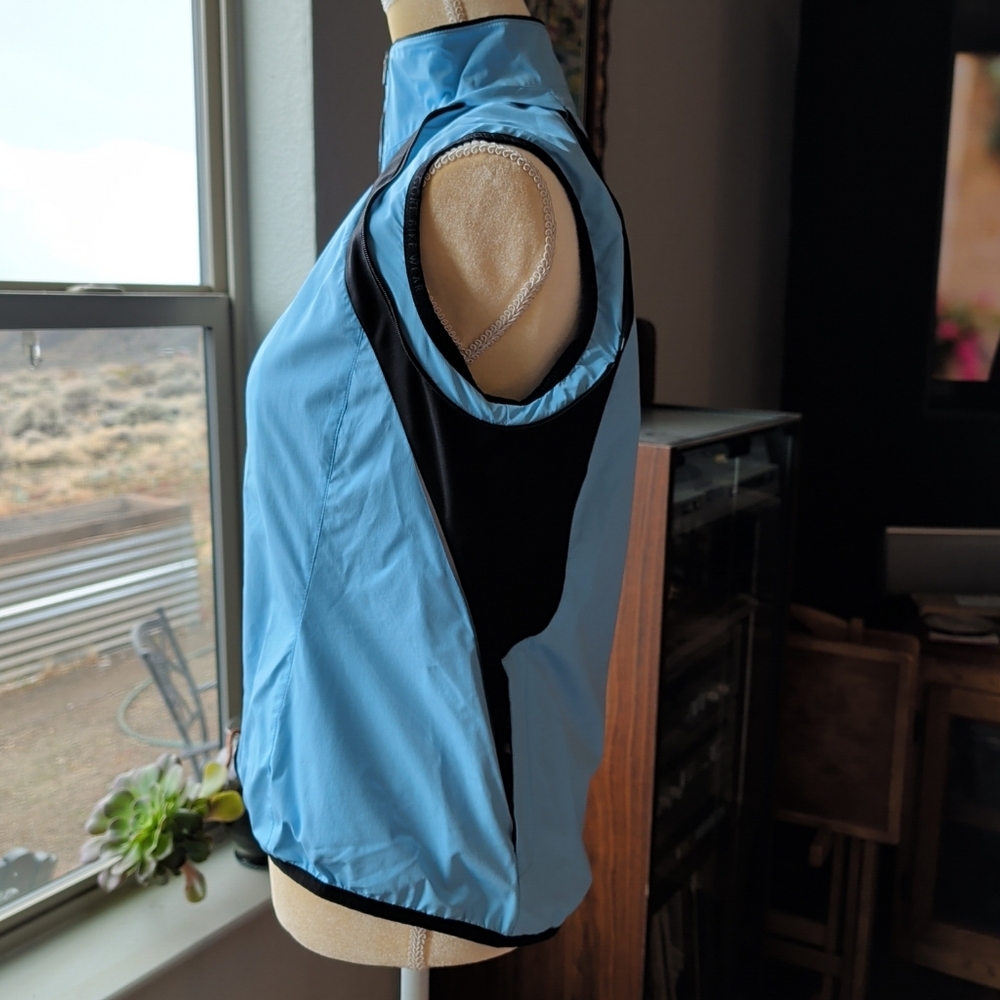 Gore Cycling Women's Size M Jacket With Zippered Arms Blue Black - Picture 2 of 13